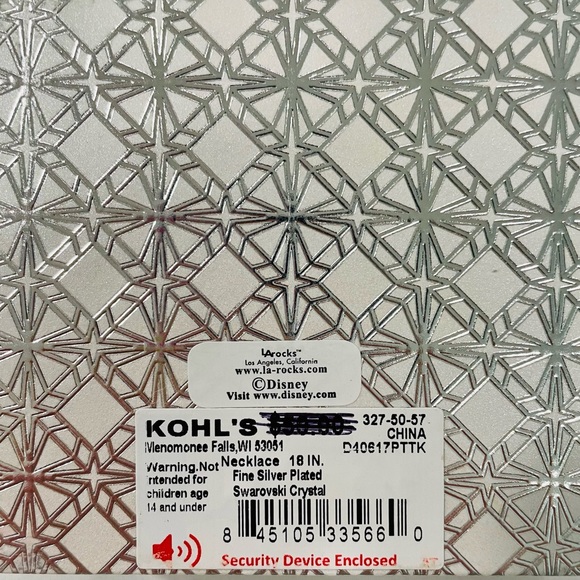 Disney Mickey Mouse “Magical Moments” pendant necklace. New in Box with tags - Picture 6 of 8